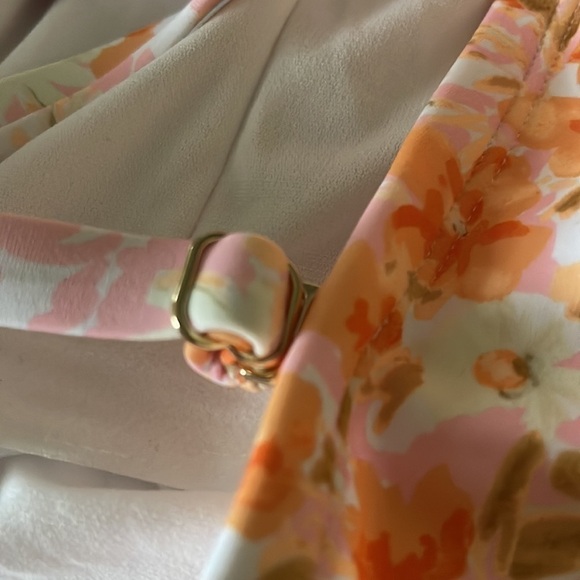 NWT Kona Sol peach pink florals one shoulder full coverage size 22W - Picture 11 of 11